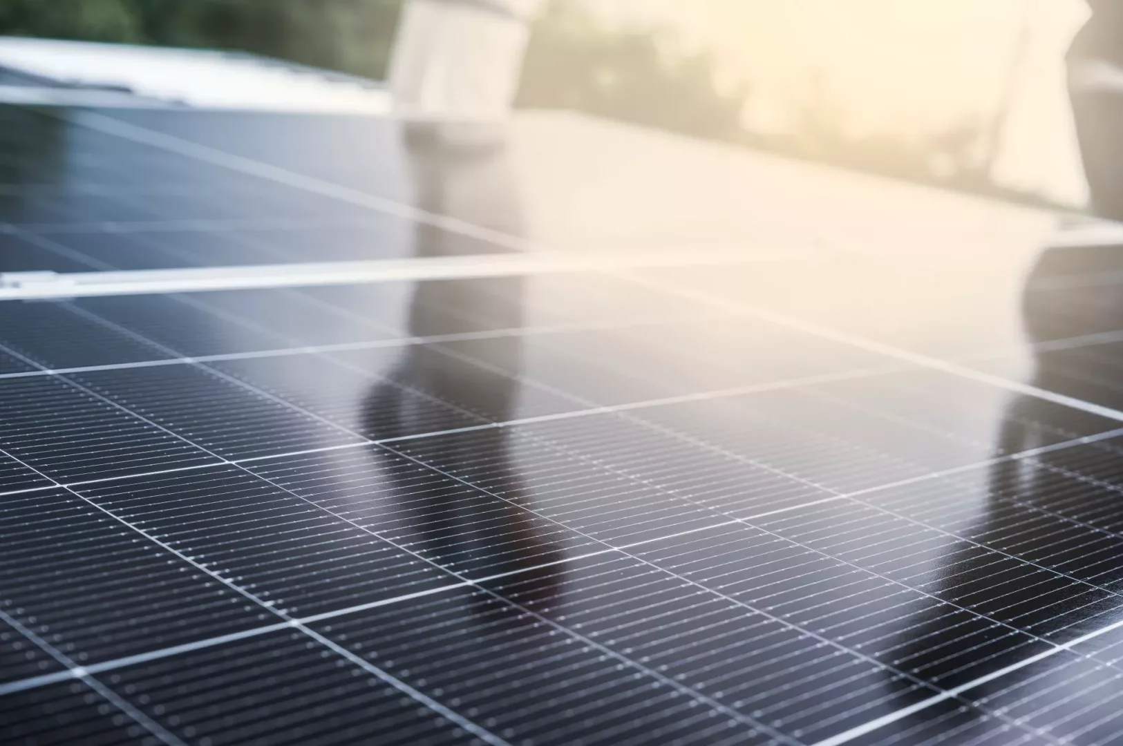 solar-electric-cell-house-roof-solar-energy-clean-2025-01-09-21-56-48-utc (1)